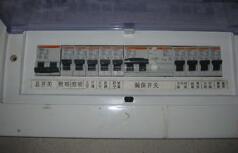 你知道嗎,哪些技術(shù)措施可以保護低壓配電系統(tǒng)漏電