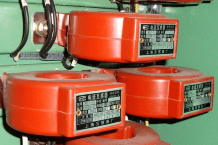 為什么電流互感器二次側(cè)不能開路？